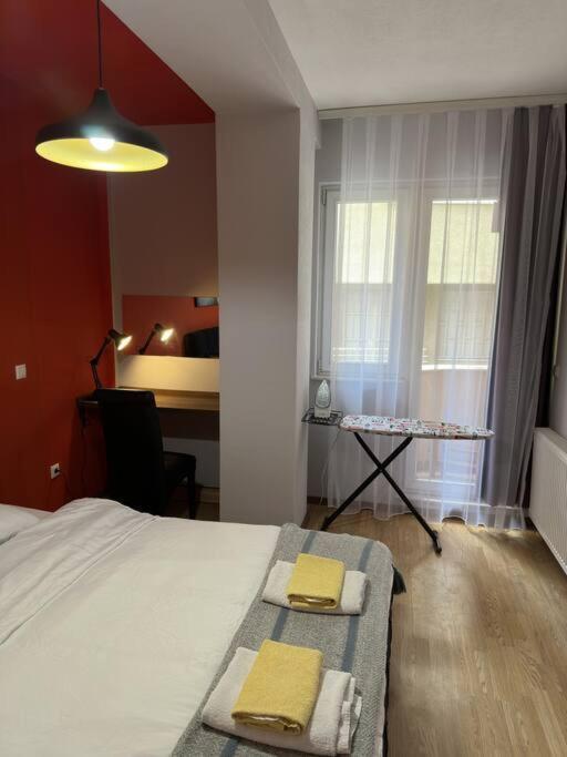 Ora-Prn,Peaceful Central Apartment Pristina Extérieur photo